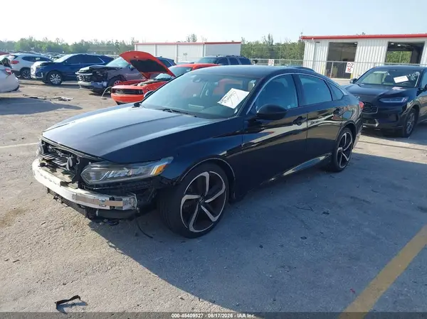 1HGCV2F30JA010746 2018 HONDA ACCORD - Image 2