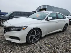 1HGCV2F30JA018037 2018 HONDA ACCORD