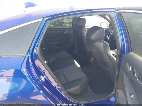 1HGCV2F30JA019883 2018 HONDA ACCORD - Image 8