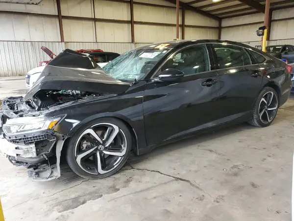 1HGCV2F30JA020189 2018 HONDA ACCORD - Image 1
