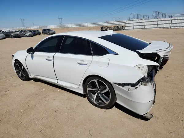 1HGCV2F30JA022444 2018 HONDA ACCORD - Image 2