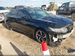 1HGCV2F30JA029250 2018 HONDA ACCORD