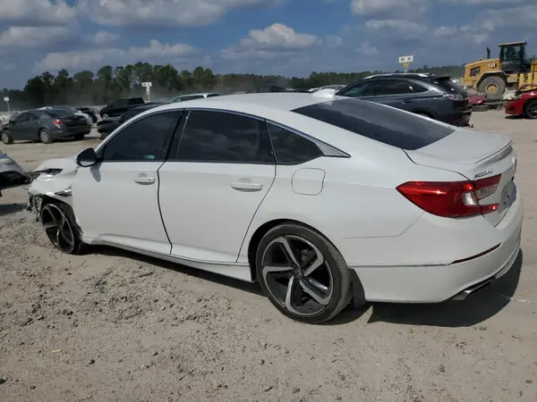 1HGCV2F30JA045562 2018 HONDA ACCORD - Image 2