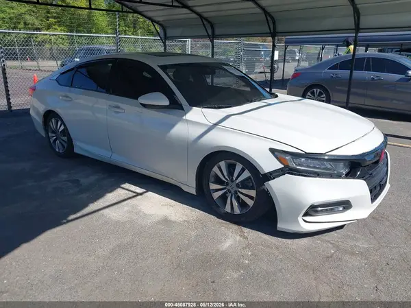 1HGCV2F30JA045772 2018 HONDA ACCORD - Image 1