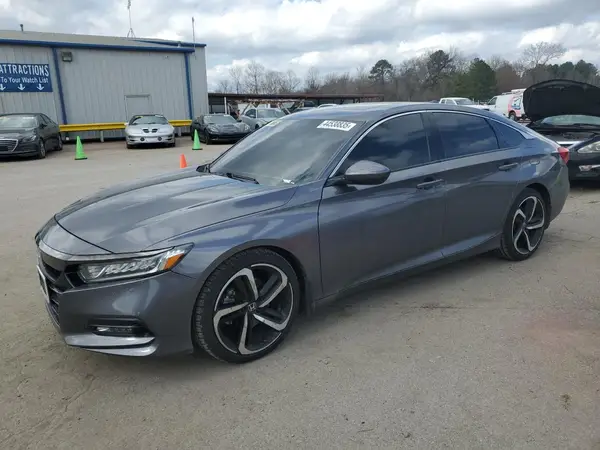 1HGCV2F30JA046243 2018 HONDA ACCORD - Image 1