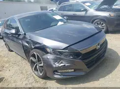 1HGCV2F30JA046680 2018 HONDA ACCORD