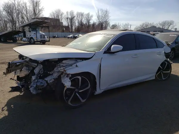 1HGCV2F30KA008349 2019 HONDA ACCORD - Image 1