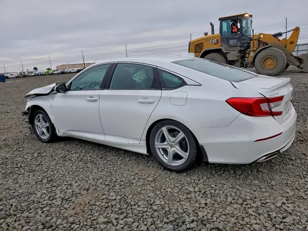 1HGCV2F30KA010053 2019 HONDA ACCORD - Image 2
