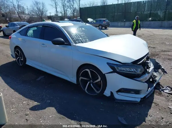 1HGCV2F30KA012692 2019 HONDA ACCORD - Image 1