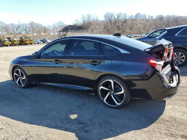 1HGCV2F30KA017505 2019 HONDA ACCORD - Image 2