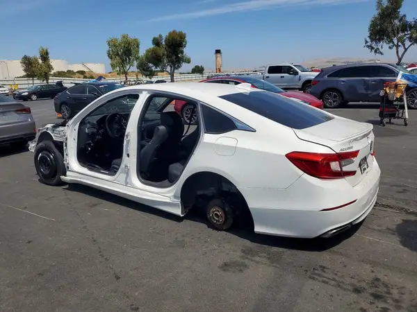 1HGCV2F30KA022249 2019 HONDA ACCORD - Image 2
