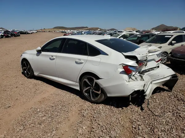 1HGCV2F30KA023613 2019 HONDA ACCORD - Image 2
