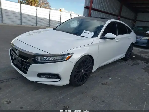 1HGCV2F30LA010703 2020 HONDA ACCORD - Image 2