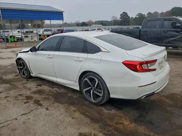 1HGCV2F30LA020258 2020 HONDA ACCORD - Image 2