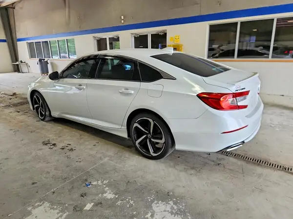 1HGCV2F30LA030630 2020 HONDA ACCORD - Image 2
