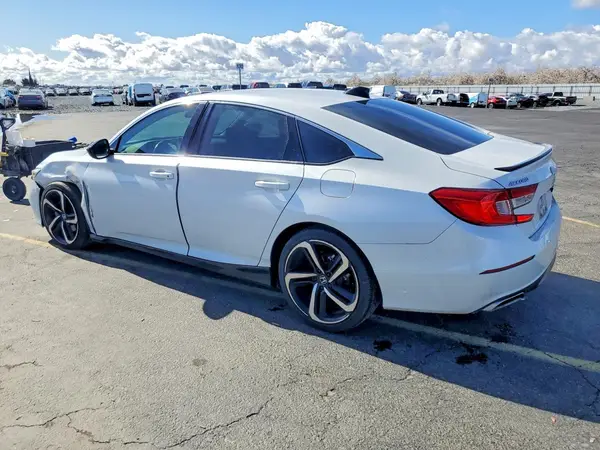 1HGCV2F30MA004420 2021 HONDA ACCORD - Image 2