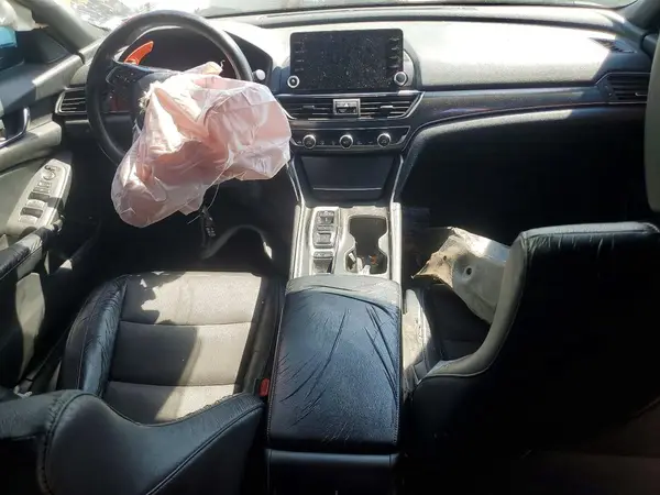 1HGCV2F31JA008181 2018 HONDA ACCORD - Image 8