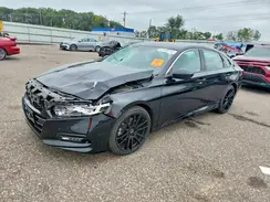 1HGCV2F31JA008956 2018 HONDA ACCORD