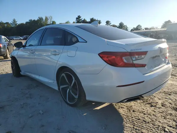 1HGCV2F31JA009587 2018 HONDA ACCORD - Image 2