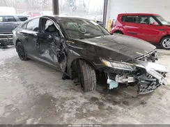 1HGCV2F31JA012151 2018 HONDA ACCORD