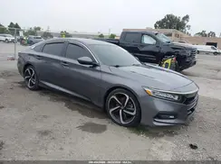 1HGCV2F31JA012246 2018 HONDA ACCORD