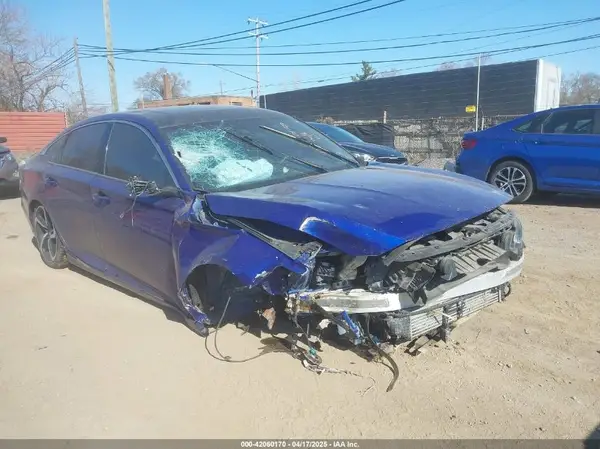1HGCV2F31JA019911 2018 HONDA ACCORD - Image 1