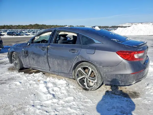 1HGCV2F31JA035431 2018 HONDA ACCORD - Image 2