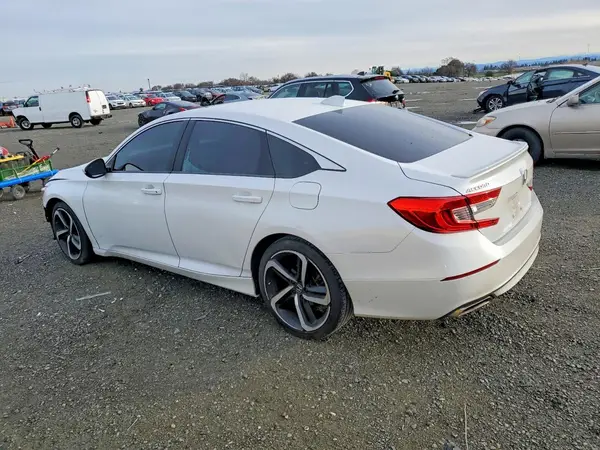 1HGCV2F31JA036238 2018 HONDA ACCORD - Image 2