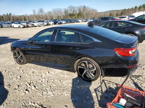 1HGCV2F31JA046297 2018 HONDA ACCORD - Image 2