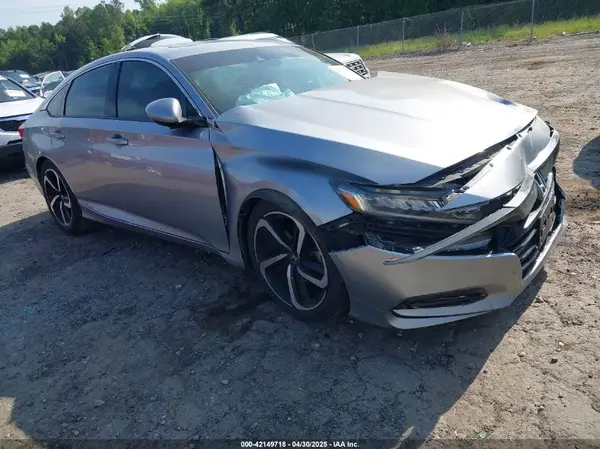 1HGCV2F31JA047711 2018 HONDA ACCORD - Image 1