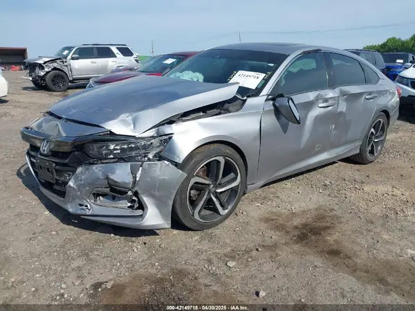 1HGCV2F31JA047711 2018 HONDA ACCORD - Image 2