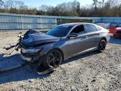 1HGCV2F31JA049331 2018 HONDA ACCORD