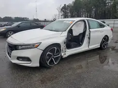 1HGCV2F31JA050835 2018 HONDA ACCORD