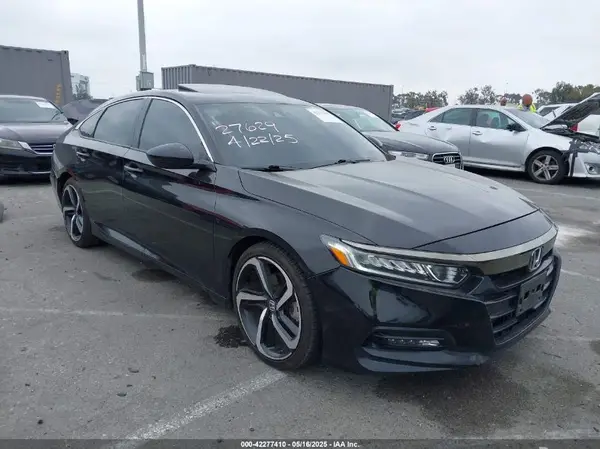 1HGCV2F31JA051936 2018 HONDA ACCORD - Image 1