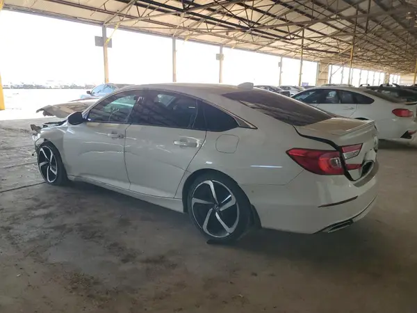 1HGCV2F31KA004455 2019 HONDA ACCORD - Image 2