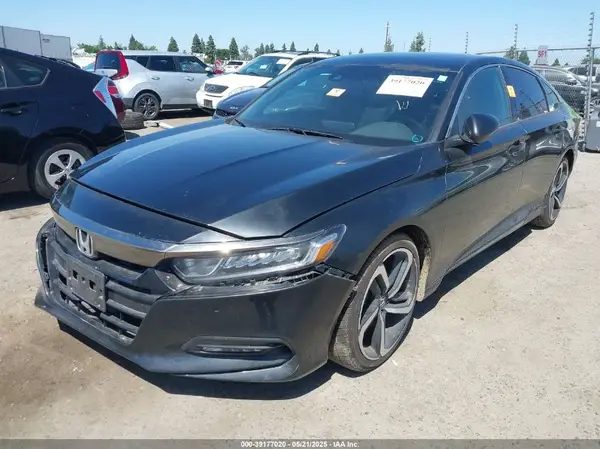 1HGCV2F31KA011258 2019 HONDA ACCORD - Image 2