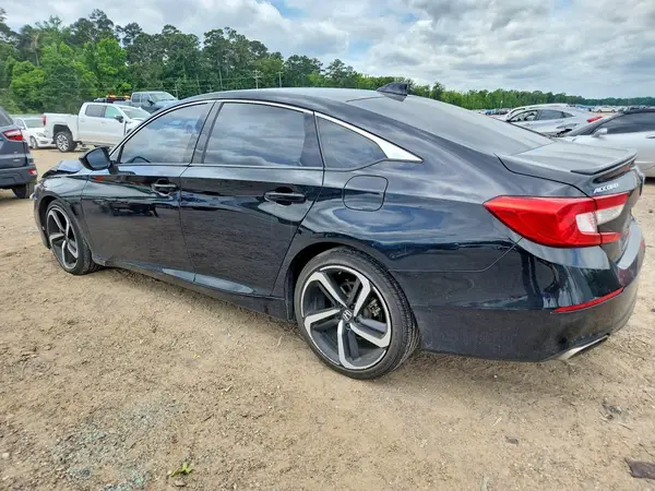 1HGCV2F31KA016928 2019 HONDA ACCORD - Image 2