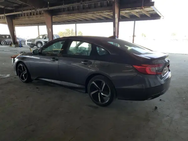 1HGCV2F31KA027668 2019 HONDA ACCORD - Image 2