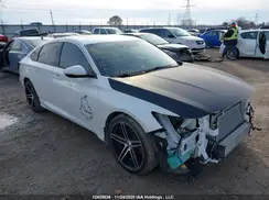 1HGCV2F31KA801174 2019 HONDA ACCORD