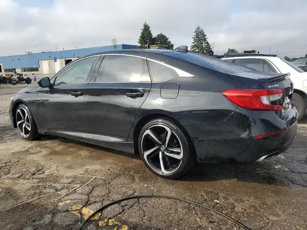 1HGCV2F32JA000204 2018 HONDA ACCORD - Image 2