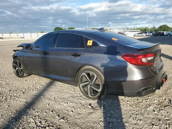 1HGCV2F32JA006410 2018 HONDA ACCORD - Image 2