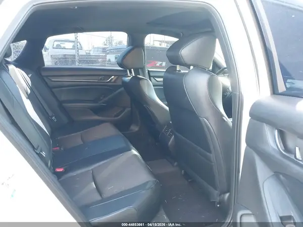 1HGCV2F32JA008075 2018 HONDA ACCORD - Image 8