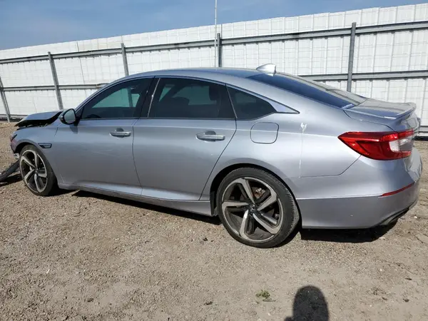 1HGCV2F32JA009209 2018 HONDA ACCORD - Image 2