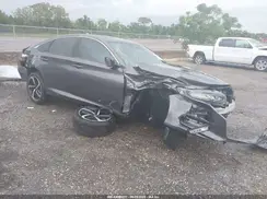 1HGCV2F32JA012191 2018 HONDA ACCORD