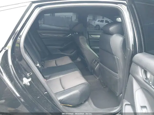 1HGCV2F32JA014703 2018 HONDA ACCORD - Image 8
