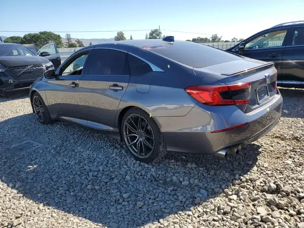1HGCV2F32JA023160 2018 HONDA ACCORD - Image 2