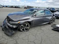 1HGCV2F32JA031341 2018 HONDA ACCORD