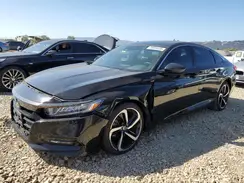 1HGCV2F32JA037897 2018 HONDA ACCORD