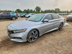 1HGCV2F32JA038032 2018 HONDA ACCORD
