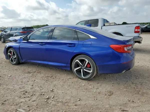 1HGCV2F32JA048270 2018 HONDA ACCORD - Image 2